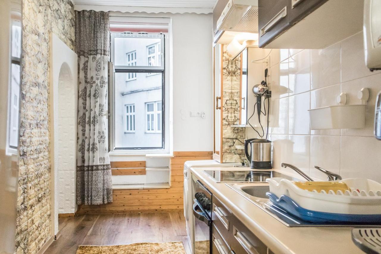 Adorable 2Br Apt. Near Millenium Tower And Danube Apartment Vienna Exterior photo