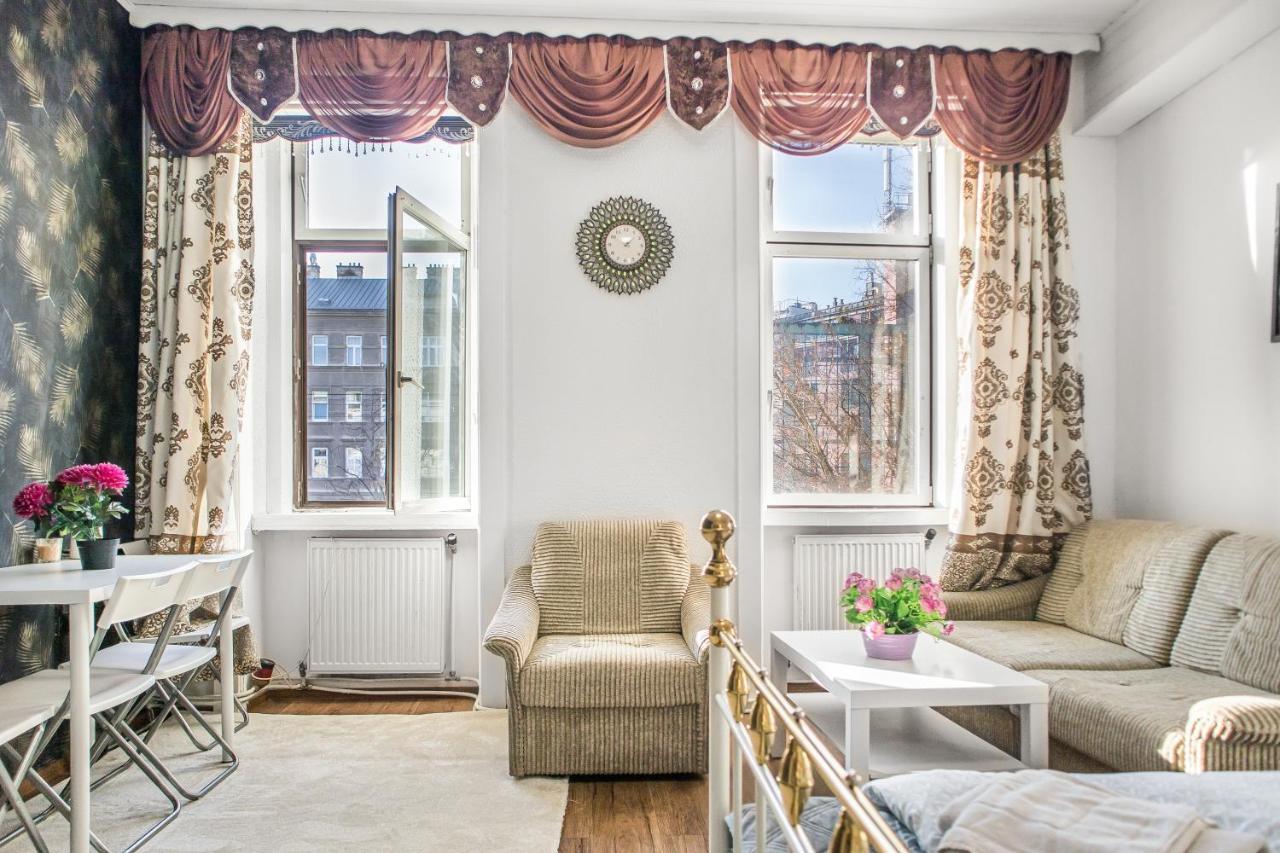 Adorable 2Br Apt. Near Millenium Tower And Danube Apartment Vienna Exterior photo